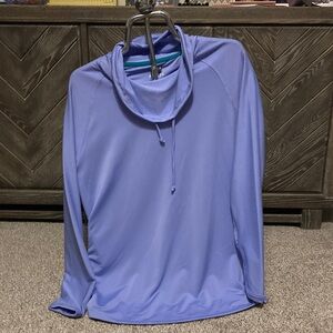 Free Country Light Purple Cowl Neck Top, sleeve thumb hole, sinch sides